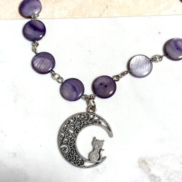 Purple Mother of Pearl Beaded Short Necklace + Cat on the Moon Pendant - Picture 6 of 13